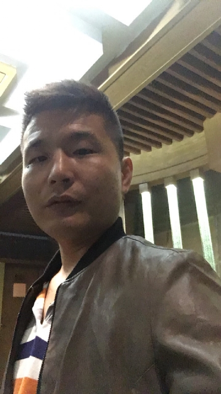 古月的第三张照片--张家界王婆说媒